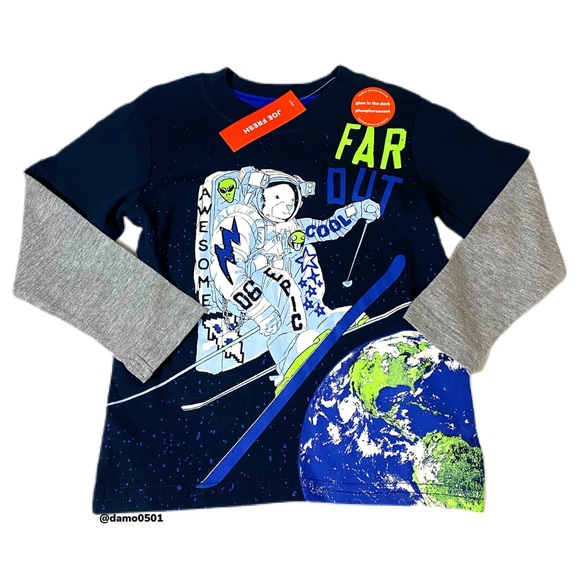 NWT Joe Fresh “Far Out” Glow In The Dark Graphic - Picture 2 of 8